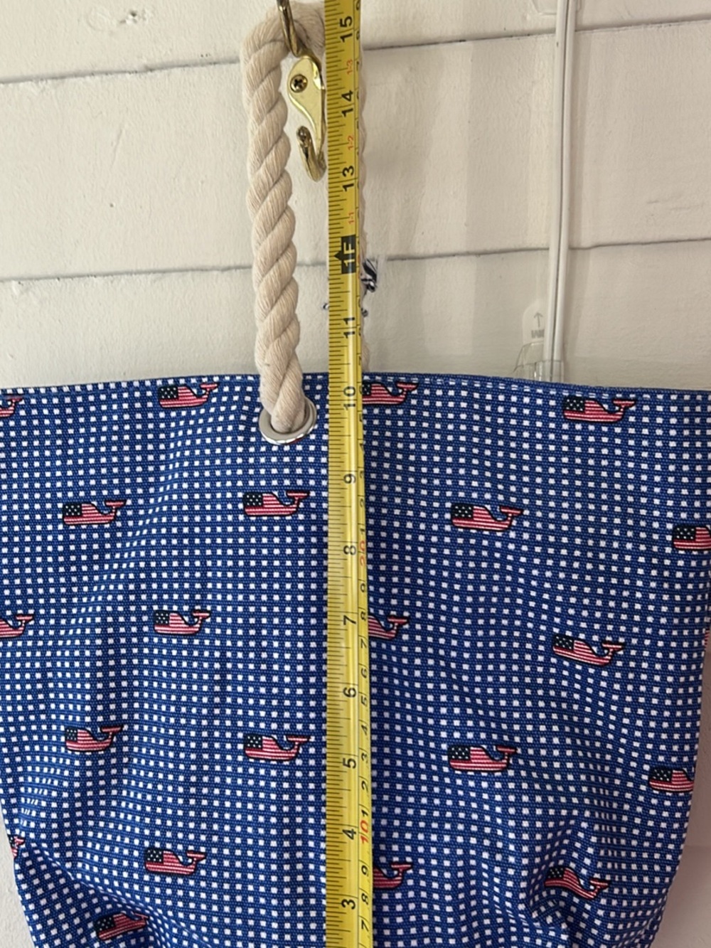 Vineyard vines Americana wine tote NWT - Picture 4 of 5